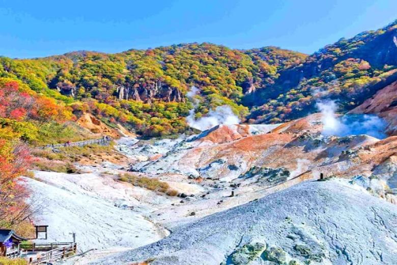 Thung lũng khoáng nóng Noboribetsu Jigokudani