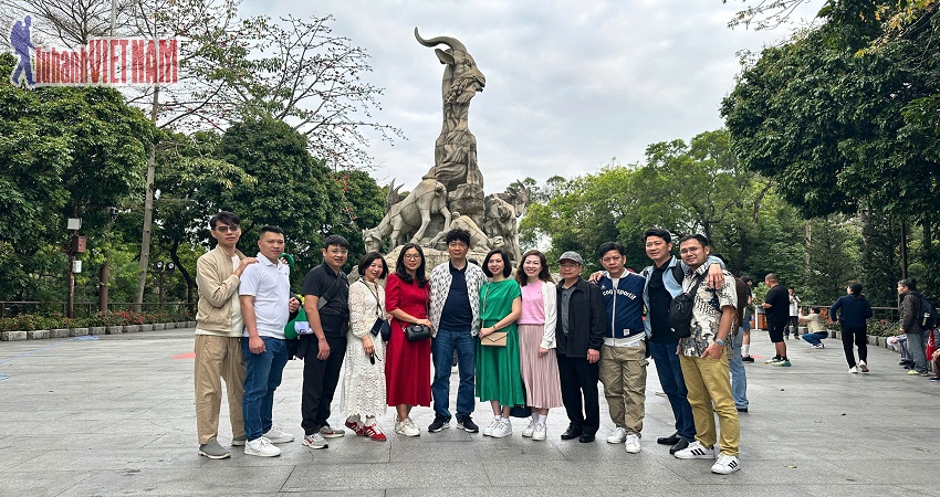 Khách trải nghiệm