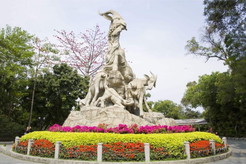 Công viên Việt Tú