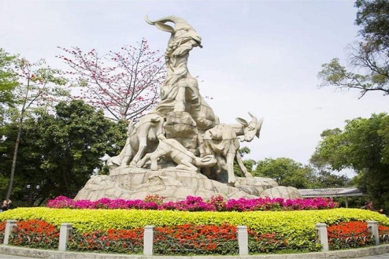 Công viên Việt Tú