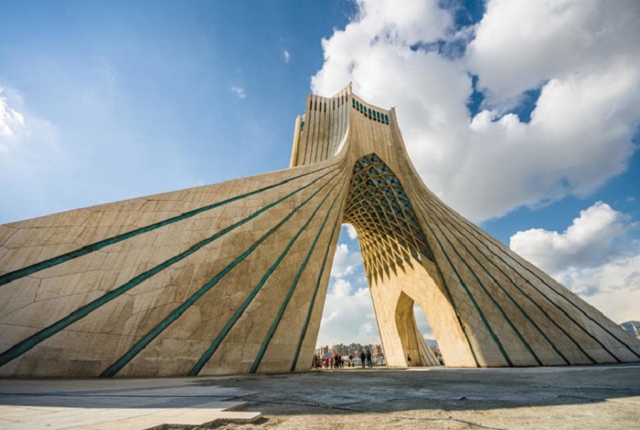 Tháp Azadi