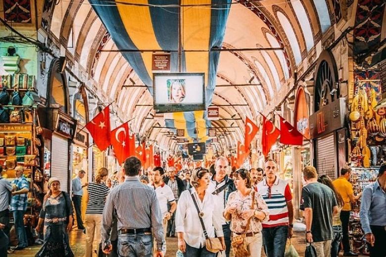 Chợ thủ công Qeisarieh Bazaar