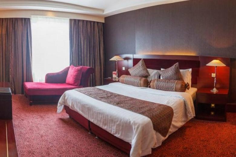 Parsian Azadi Hotel