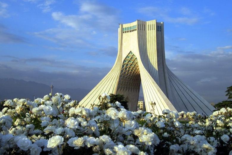 Tháp Azadi
