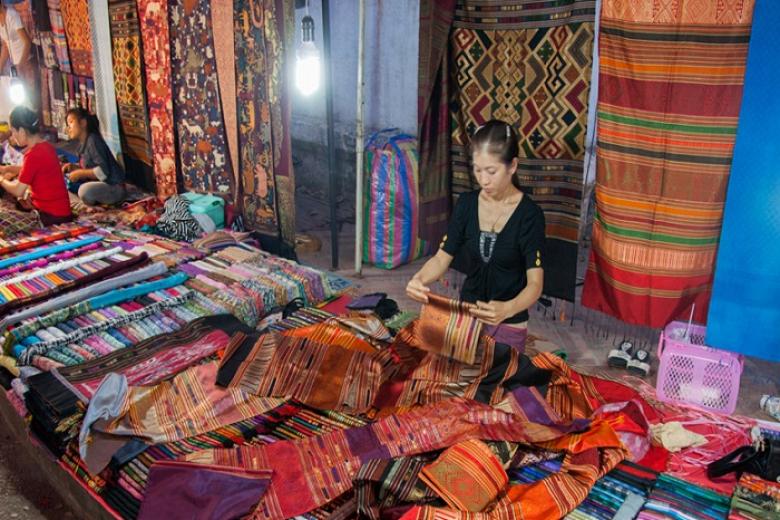 Chợ đêm Viêng Chăn