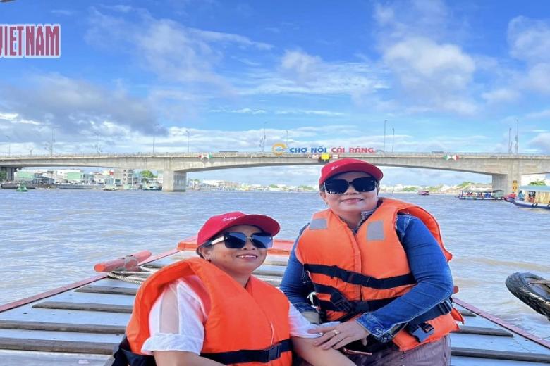 Khách trải nghiệm