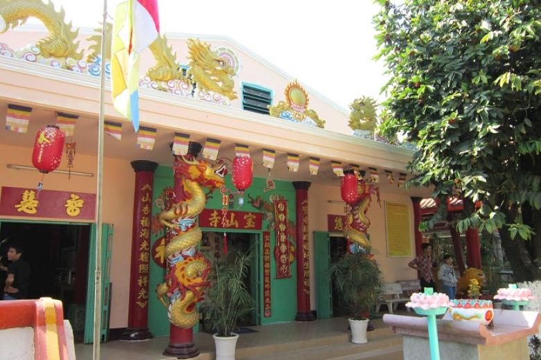 Chùa Đất Sét