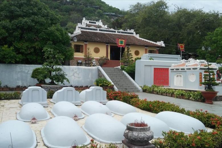 Lăng Thoại Ngọc Hầu