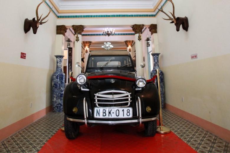 Tham quan Nhà công tử Bạc Liêu