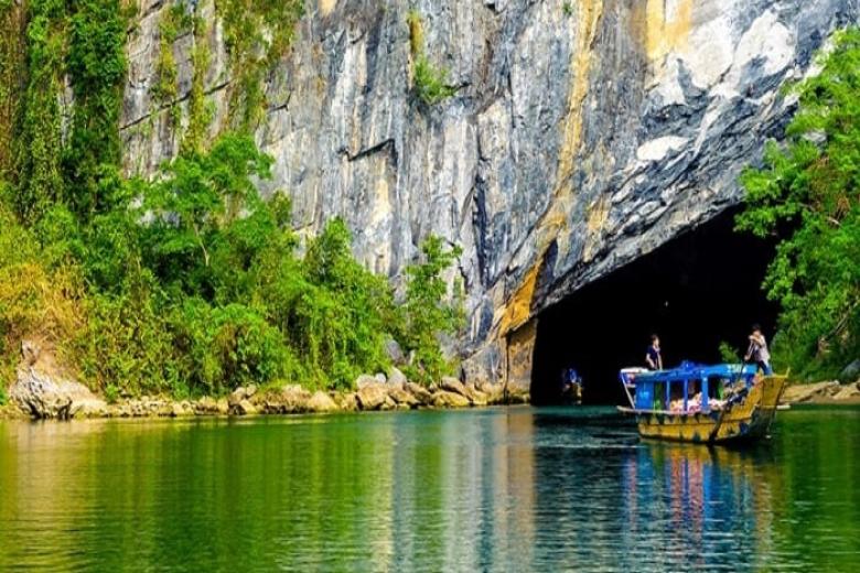 Động Phong Nha