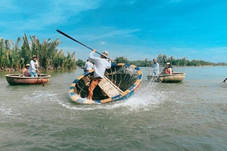 Rừng dừa Bảy Mẫu