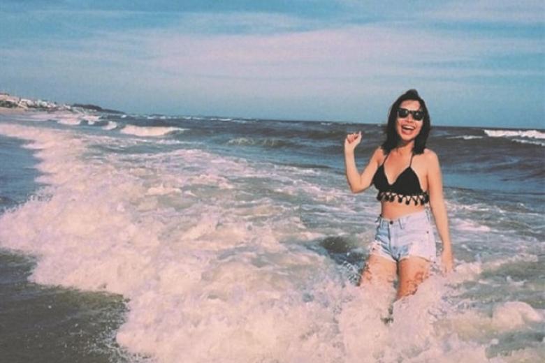 Tắm biển Mỹ Khê