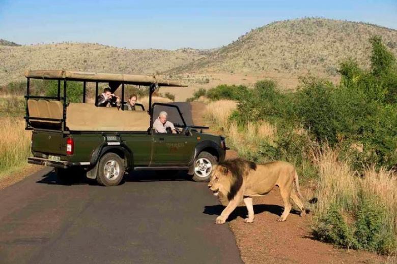 Khu bảo tồn Vườn Quốc gia Pilanesburg