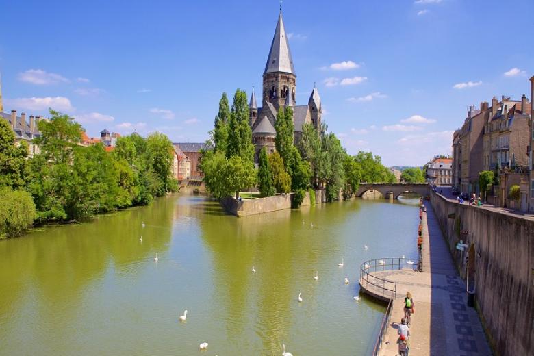Nhà thờ Temple Neuf
