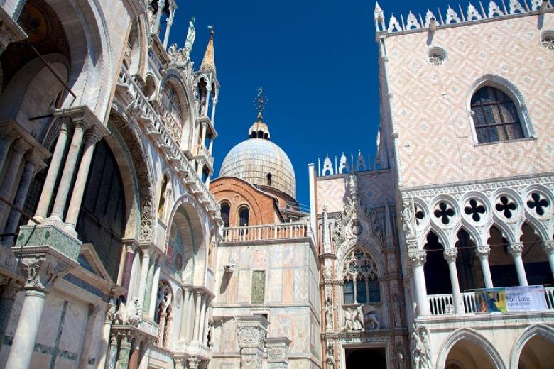 Cung điện Doge’s Palace