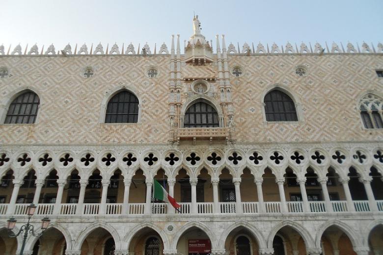 Cung điện Doge’s Palace