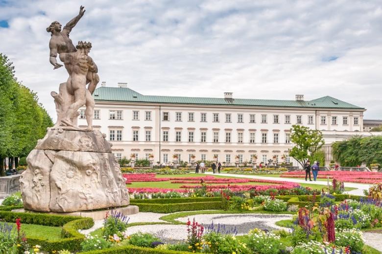 Cung điện Mirabell
