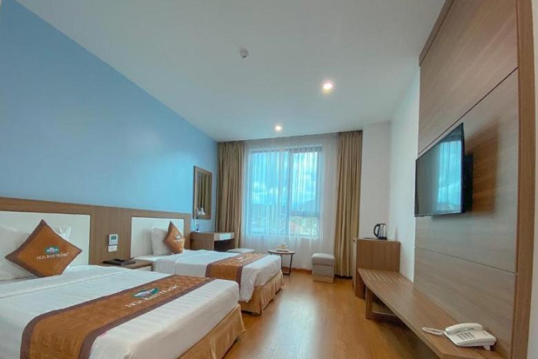 Khách sạn Hoa Ban Trắng Sơn La