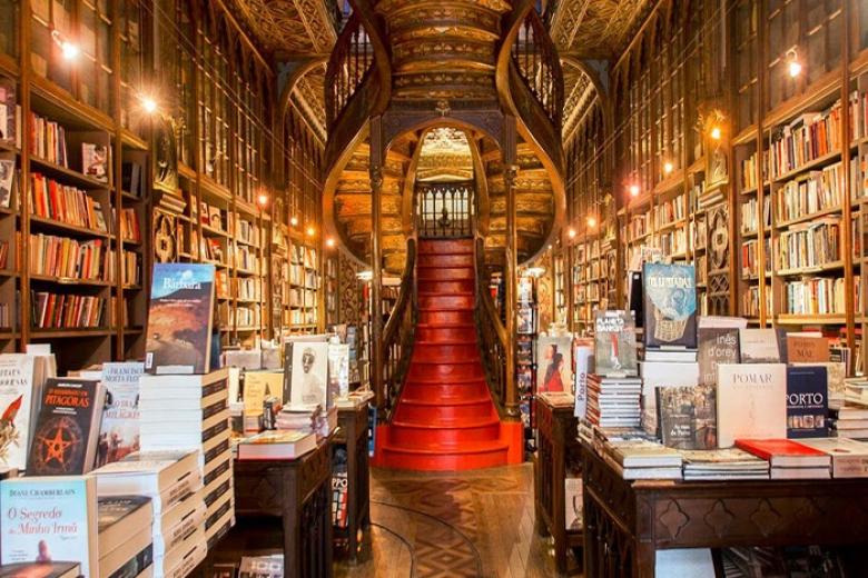 Hiệu sách Lello & Irmão (bao gồm vé vào trong)