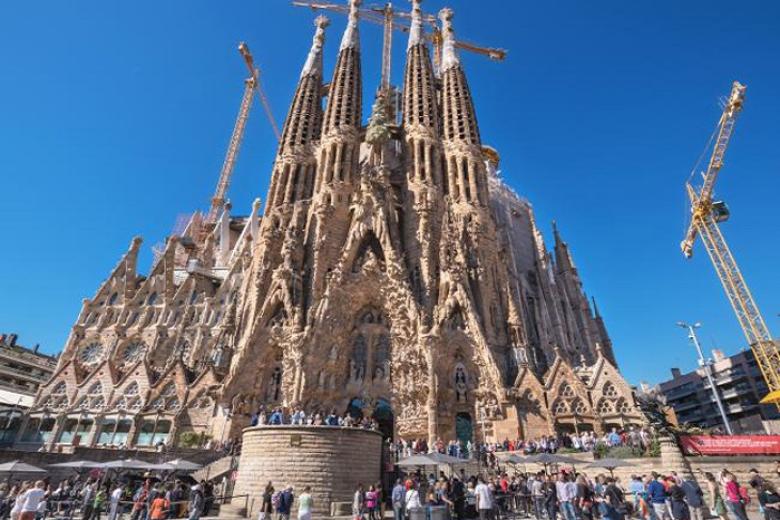 Nhà thờ Sagrada Familia