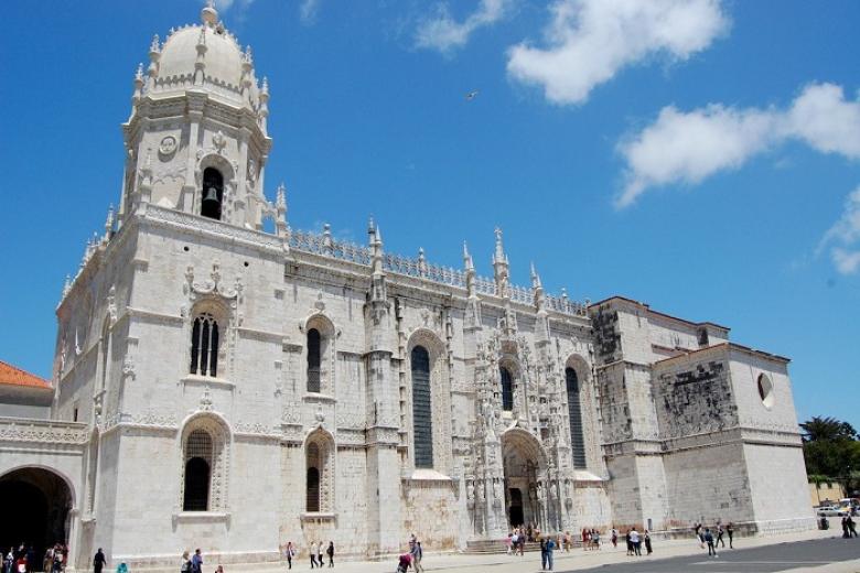 Tu viện Jeronimos (vé vào trong)