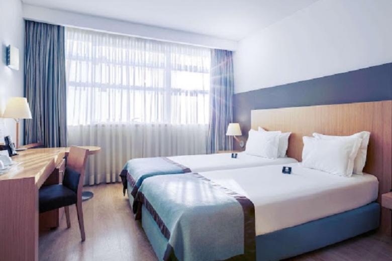 Mercure Lisboa Almada