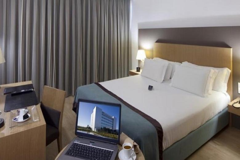 Mercure Lisboa Almada