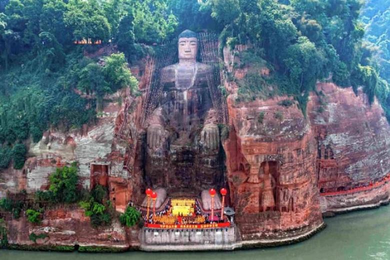 Lạc Sơn Đại Phật