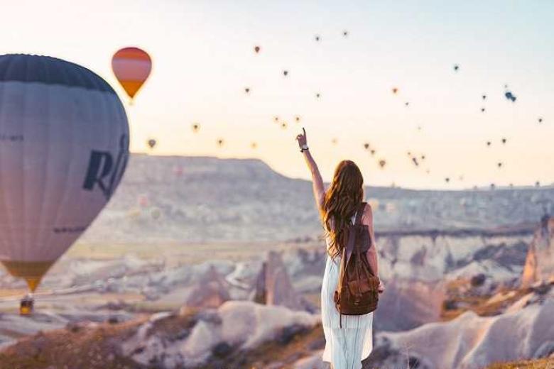 Chiêm ngưỡng cảnh bình minh ở Cappadocia