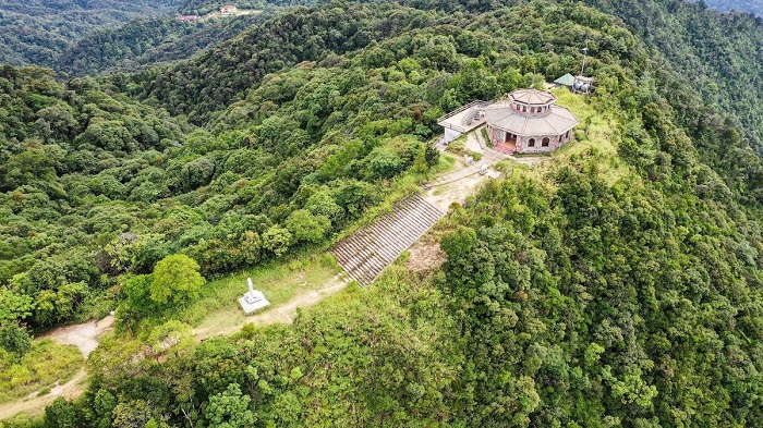 Vọng Hải Đài Bạch Mã 