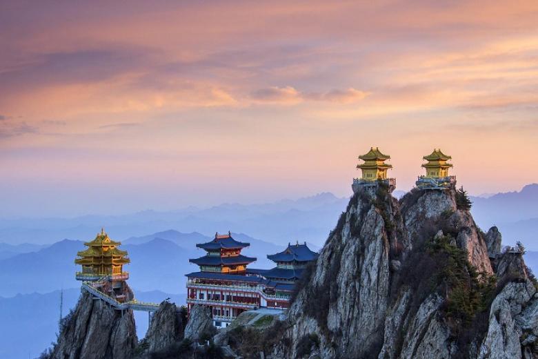 Đỉnh núi Lão Gia