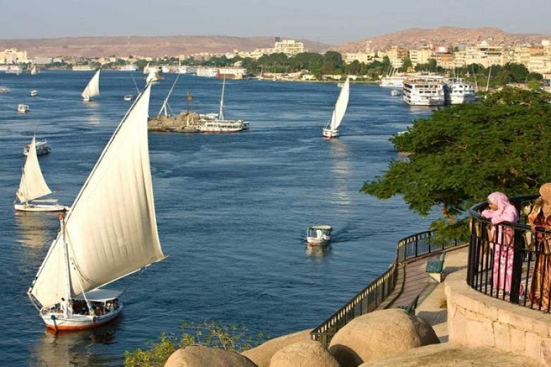 Dạo chơi trên sông Nile bằng thuyền Felucca