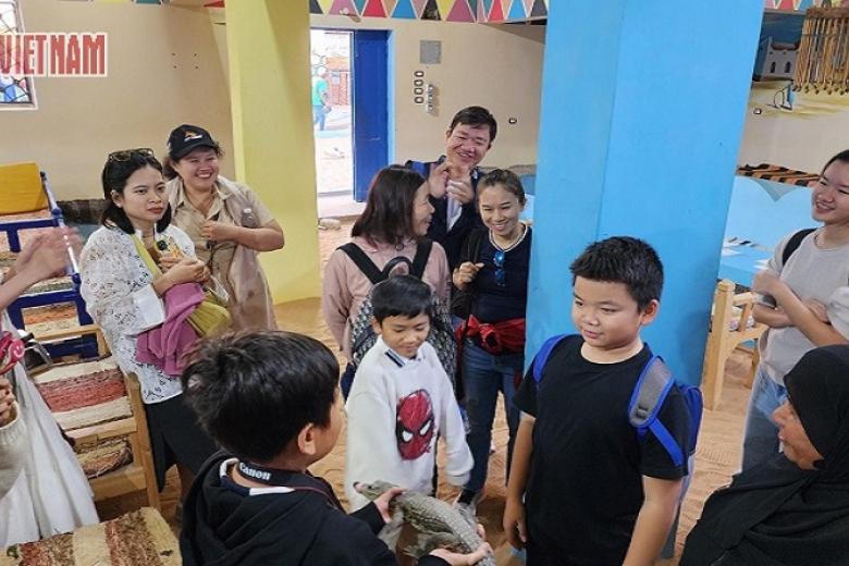 Khách trải nghiệm