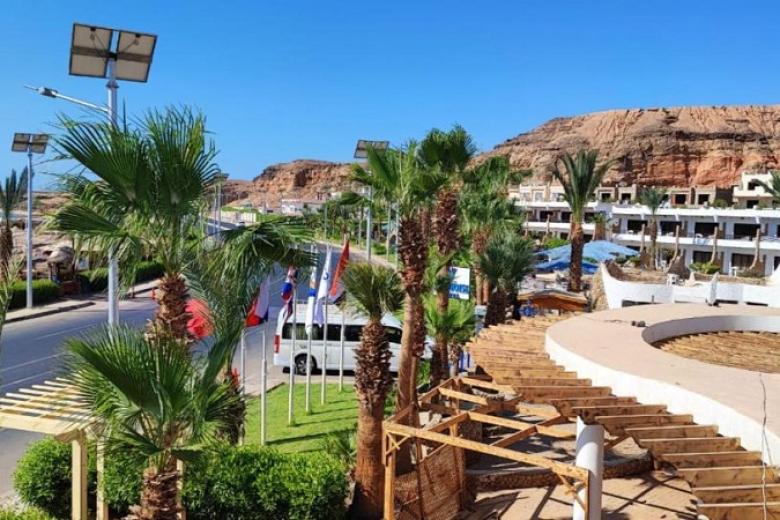 Turquoise hotel