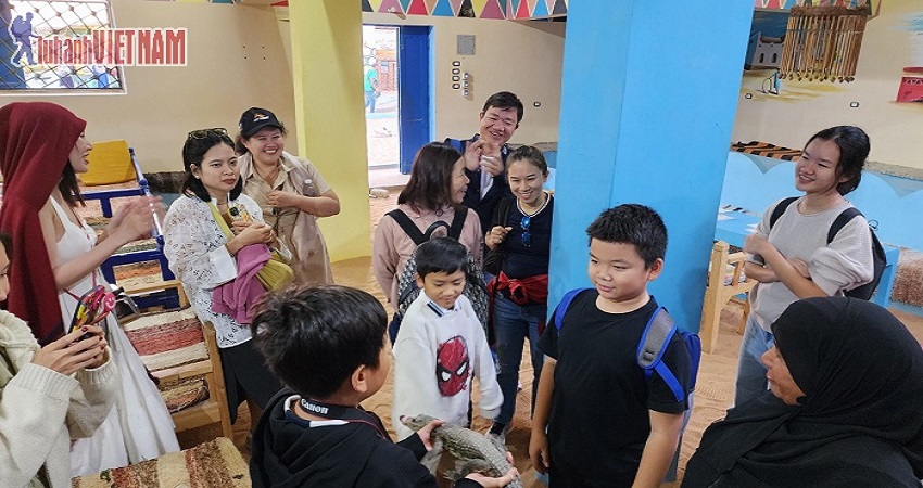 Khách trải nghiệm