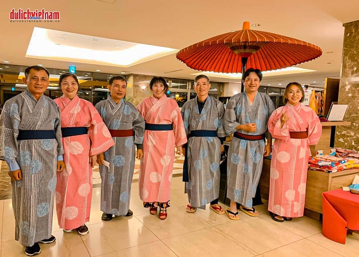 Vui chơi, tham quan