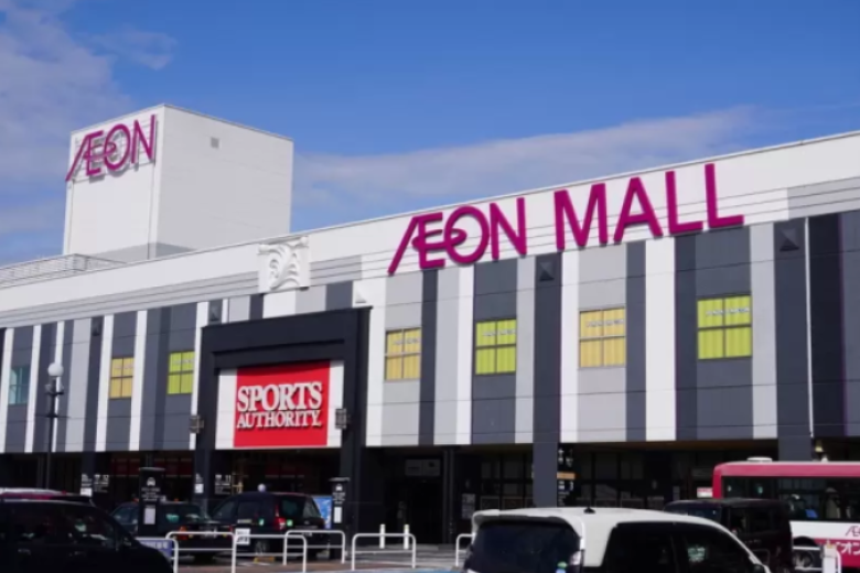 Tự do nghỉ ngơi hoặc mua sắm tại Aeon Mall Narita