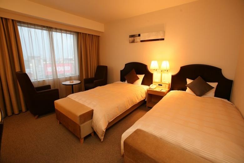 Cypress Garden Hotel