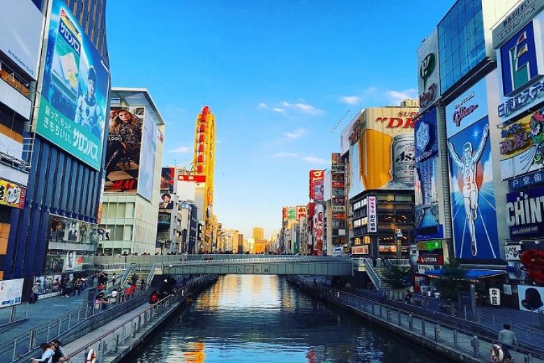 Dạo bộ ở khu phố Dotonbori