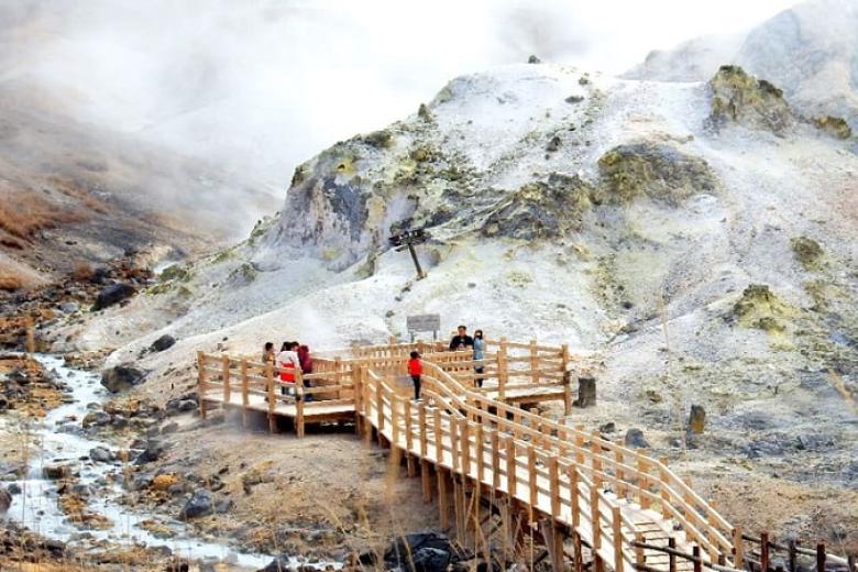 “Thung lũng địa ngục” Jigokudani