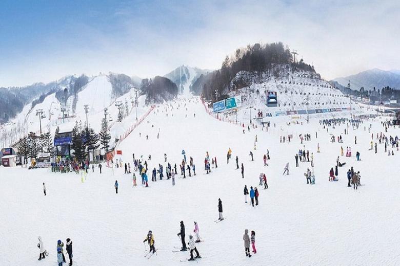 Khu trượt tuyết Fujiten