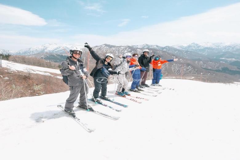 Vui chơi tại khu trượt tuyết Grinpa