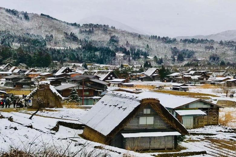 Làng cổ Shirakawago