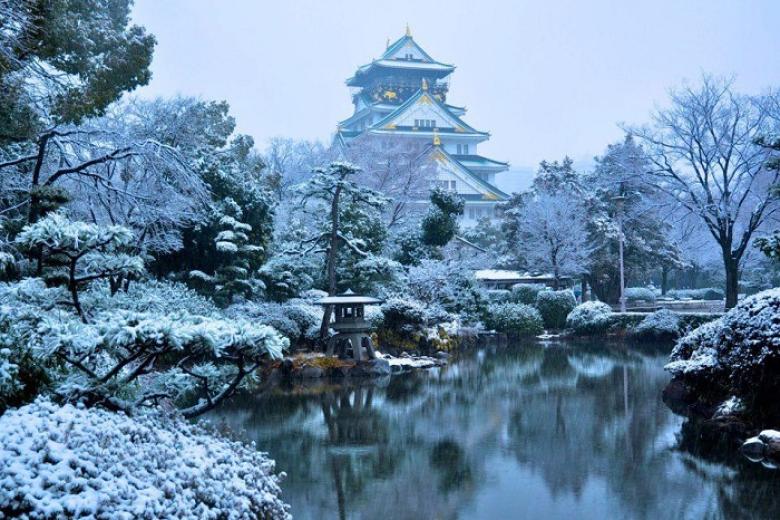 Lâu đài Osaka