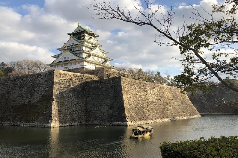 Lâu đài Osaka
