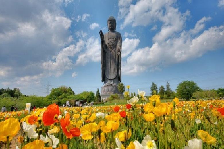 Tượng Đại Phật Ushiku Daibutsu