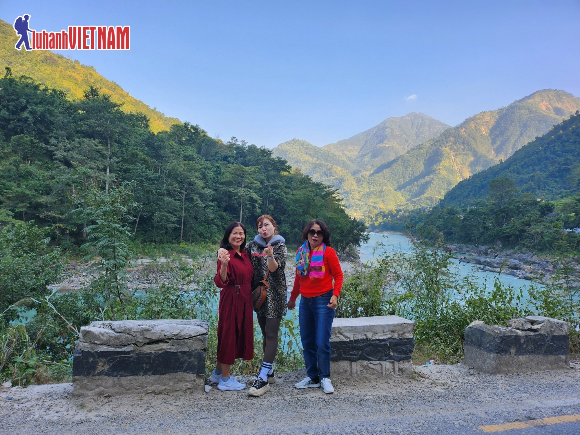 Vui chơi tham quan
