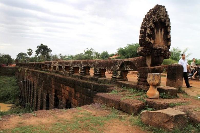 Cầu Rồng Kompomg Kdei