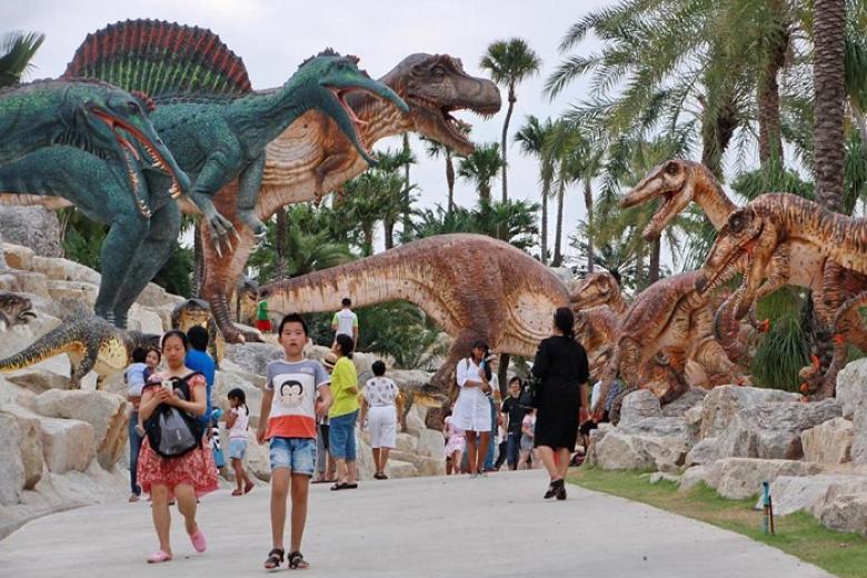 Công viên Khủng Long Nong Nooch