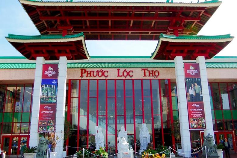 Tham quan Thương Xá Phước Lộc Thọ